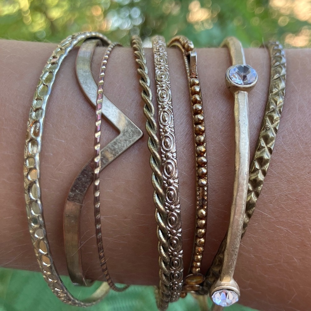 Elegant Gold Tone Bracelet Stack of 8 - Picture 2 of 4